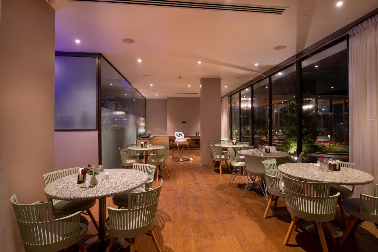 Leela Resort, The Exotic Boutique Hotel - Pure Veg Mahābaleshwar Exteriör bild